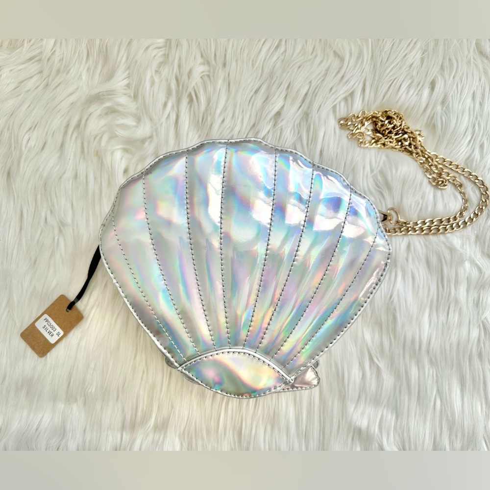 SHELL PURSE